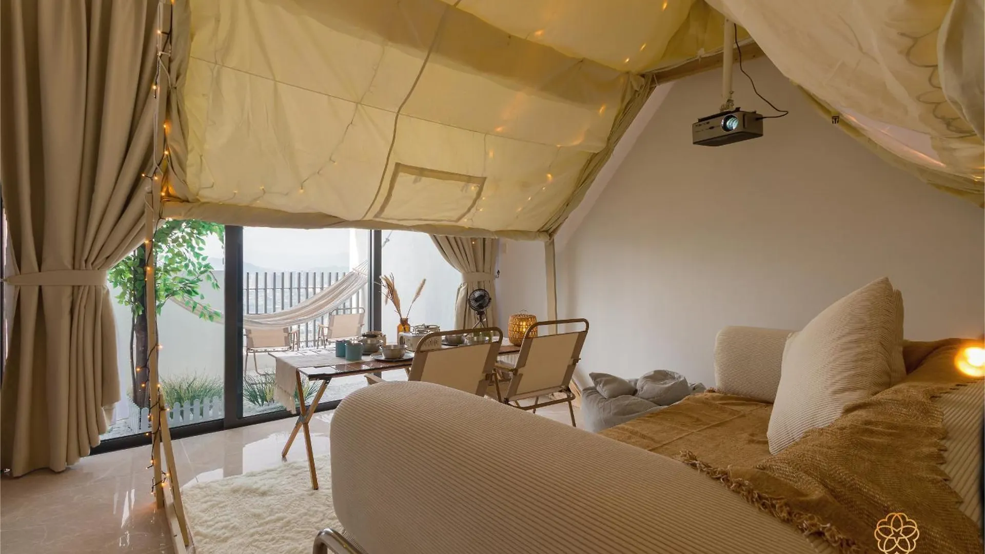 The Colony & The Luxe, Kuala Lumpur By Canopy Lives 아파트